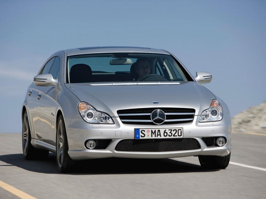  Mercedes-Benz CLS63 AMG 2008 года  (фото 8 из 17)